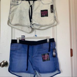 2 Super Soft and stretchy breathable shorts✨